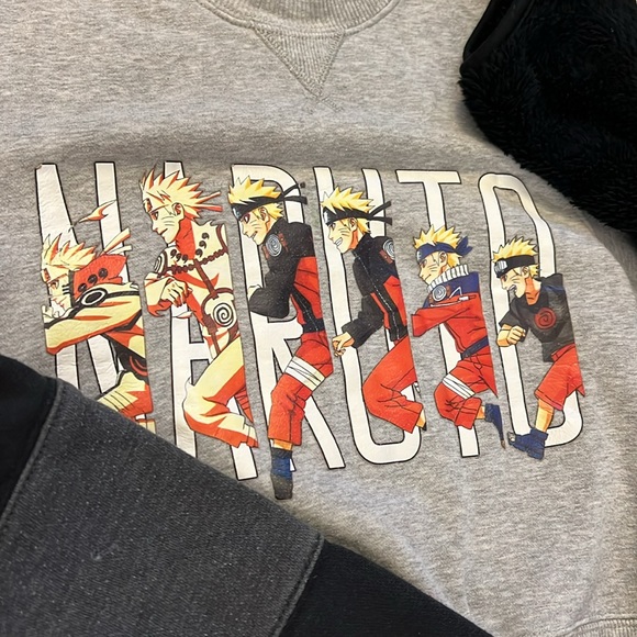 Boys top bundle size 3-4 years - Picture 3 of 6